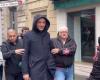 Raphaël Glucksmann: Il marito di Léa Salamé preso di mira da getti di vernice durante le manifestazioni del 1° maggio (video)