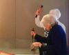 due nonne vandalizzano un’opera al British Museum