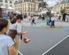 1.000 giocatori di basket in erba tutto il giorno, Place du Martroi a Orléans