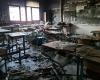 Immagini dall’interno della scuola Meyzieu devastata da un incendio doloso