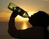 Le bottiglie d’acqua riscaldate dal sole rilasciano sostanze tossiche