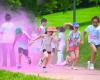 LE CREUSOT: Una tempesta di colori si è abbattuta sui bambini del Parc de la Verrerie`