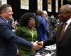 Sudafrica: il presidente Cyril Ramaphosa presenta il suo governo di coalizione