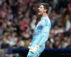 I due gesti fortissimi dell’Atletico Madrid dopo il lancio di proiettili verso Thibaut Courtois – Tutto calcio