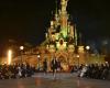 Coperni propone una sfilata magistrale a Disneyland Paris