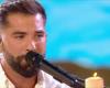 VIDEO – Al pianoforte, Kendji Girac torna in televisione: “The Voice è davvero una famiglia”