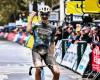 Ciclismo. Paris-Tours – Il francese Antoine L’Hote vince Paris-Tours Espoirs!