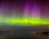 NELLE IMMAGINI. Tempesta solare: stasera l’aurora boreale visibile quasi ovunque in Francia, scopri questo spettacolo impressionante