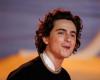 “La vita è bella”: l’attore franco-americano Timothée Chalamet partecipa alla sua competizione per sosia e crea una rivolta