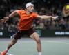 Il comandante Humbert si dirige verso la finale del Rolex Paris Masters