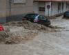 Indignazione sui social network per il comportamento irresponsabile di un automobilista durante l'alluvione ad Alicante