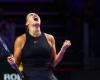 WTA Masters: Sabalenka batte Paolini ed elimina indirettamente Rybakina