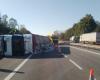 Isère. Un camion si ribalta sulla A43, il taglio autostradale in direzione Chambéry