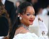 come Rihanna vuole “intrufolarsi nelle urne” con il passaporto di suo figlio