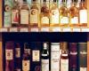 quattro persone arrestate dopo aver rubato whisky in un supermercato