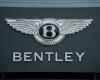 È il turno di Bentley di fare marcia indietro!