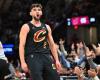 I Cavaliers diventano la seconda squadra NBA a iniziare 10-0 in 20 anni con una vittoria dominante per 136–117 sui Warriors