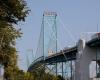 Frontiera canadese: ripreso il traffico sull’Ambassador Bridge