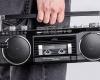 Sanwa Supply presenta uno stereo portatile dotato di un lettore di cassette MP3 e di un altoparlante Bluetooth