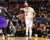 Anthony Davis dei Lakers lascia la vittoria contro i Raptors con un infortunio agli occhi