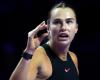 Sabalenka chiude il 2024 in vetta ad un podio invariato, Zheng 5°