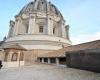 NELLE IMMAGINI | Basilica di San Pietro a Roma esposta da AI