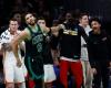 Due settimane di gioco apatico hanno finalmente raggiunto i Celtics nella loro apertura della Coppa NBA