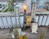 Violento incendio nei silos di girasoli a Beaune, l’edificio rischia di crollare