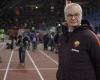 A 73 anni, Claudio Ranieri torna sulla panchina dell’AS Roma per completare con successo il suo apporto trimestrale