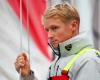 Maxime Sorel, primo dei 40 skipper del Vendée Globe a gettare la spugna, si sta rimobilitando