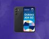 Lo smartphone Samsung Galaxy A54 5G vede il suo prezzo scendere sotto i 300 euro