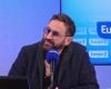 Cyril Hanouna: questo dettaglio fisico che richiama la sua trasmissione su Europa 1