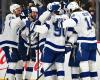 Point aiuta Lightning a rimontare contro Pittsburgh