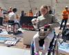 la campionessa di scherma in carrozzina Enora Tarju nel pomeriggio alla scoperta degli sport per disabili