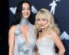 Katy Perry condivide adorabili scatti con le nipoti al tour di Sabrina Carpenter