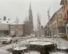 IN FOTO – La neve cade a grandi fiocchi nella pianura alsaziana