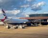 L'aeroporto di Londra ha riaperto dopo l'esplosione di un “pacchetto sospetto”.