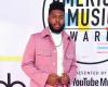 Il cantante Khalid conferma di essere gay dopo aver fatto coming out: “Non mi sono mai nascosto”