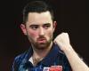 Campionato mondiale di freccette: Luke Humphries prepara lo scontro agli ottavi di finale tra Peter Wright e Gerwyn Price batte Joe Cullen in un thriller con morte improvvisa | Notizie sulle freccette