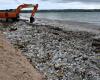 a Bali, le spiagge paradisiache trasformate in un mare di rifiuti di plastica