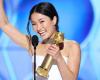 Anna Sawai vince ai Golden Globes, grida Kathy Bates nel discorso