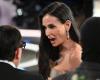 Demi Moore ha snobbato Kylie Jenner durante i Golden Globes?