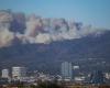 Impressionante incendio alla periferia di Los Angeles