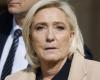 Marine Le Pen ha appreso della morte del padre durante uno scalo in Kenya