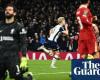 Bergvall porta il Tottenham in vantaggio nella semifinale della Coppa Carabao mentre il Liverpool furia