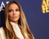 Jennifer Lopez cancella tutti gli impegni mediatici a sostegno delle vittime