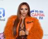 Jesy Nelson (Little Mix) annuncia di essere incinta di due gemelli