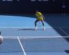 Mpetshi Perricard conquista il match point contro Monfils – Australian Open – Tennis Video