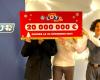 20 anni dopo il padre, una madre vince 20 milioni di euro al Loto