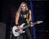 Nita Strauss critica la resistenza al cambiamento